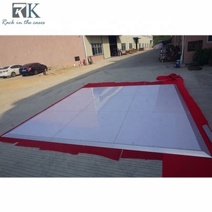 Piste de danse brillante pour mariages, piste de danse à carreaux noir et blanc pour fêtes et décorations d'événements - Product Image 1