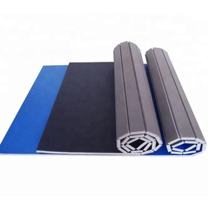 Alfombras de Gimnasia para Animadoras en Oferta, Tapete de Espuma XPE para Piso, Alfombra Enrollable de 42 pies x 6 pies, Colores Azul, Negro, Rojo y Gris - Product Image 4