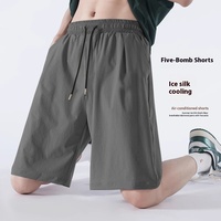 Nouveau style de shorts de course de sports d'été du fabricant OEM séchage rapide soie de glace mince pantalon ample cinquième porter taille élastique