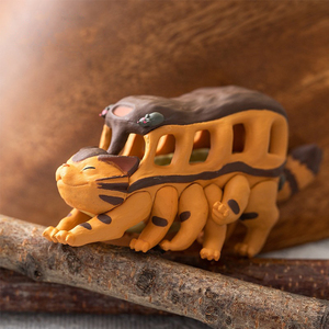 Figurine Miniature <span class=keywords><strong>de</strong></span> Collection Totoro Cat Bus Anime Original Boîte Mystère Décoration <span class=keywords><strong>de</strong></span> Bureau Mignonne <span class=keywords><strong>Dessin</strong></span> <span class=keywords><strong>Animé</strong></span> Modèle Jouet <span class=keywords><strong>Hayao</strong></span> <span class=keywords><strong>Miyazaki</strong></span> Vente en Gros - Product Image 5