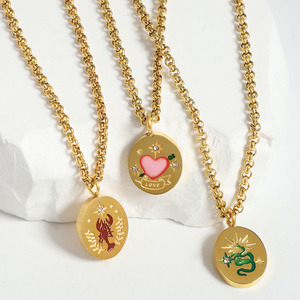 Collier <span class=keywords><strong>personnalisé</strong></span> en acier inoxydable plaqué or 18 carats avec pendentif en forme d'étoile, de constellation, de <span class=keywords><strong>horoscope</strong></span>, de serpent, d'araignée, d'octopus, d'abeille - Product Image 5