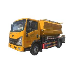 Camion d'aspiration des eaux usées Sinotruk HOWO, camion d'aspiration à haute pression, camions d'aspiration des eaux usées - Product Image 1