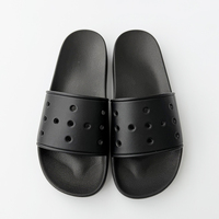 Sandales à glissière antidérapantes pour hommes avec strass, dessus en PVC amortissant pour usage extérieur, sandales à trous confortables