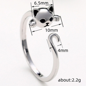 Anello Moda Gatto, Design Minimalista ed Elegante, Gioiello da Donna per Uso Quotidiano, Anello Statement - Product Image 3