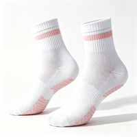 Chaussettes de tennis sans couture antibactériennes à compression pour jeunes, échantillon gratuit, pour jeu professionnel sur le terrain, en fil évacuant l'humidité