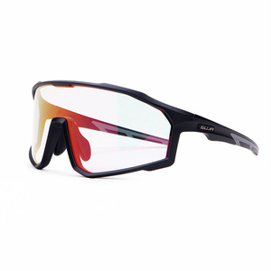 <span class=keywords><strong>Gafas</strong></span> de Ciclismo Ligeras con Lente Fotocromática de Una Pieza y Marco Grande, Protección UV400, <span class=keywords><strong>Gafas</strong></span> Deportivas TR90 con Estuche - Product Image 5