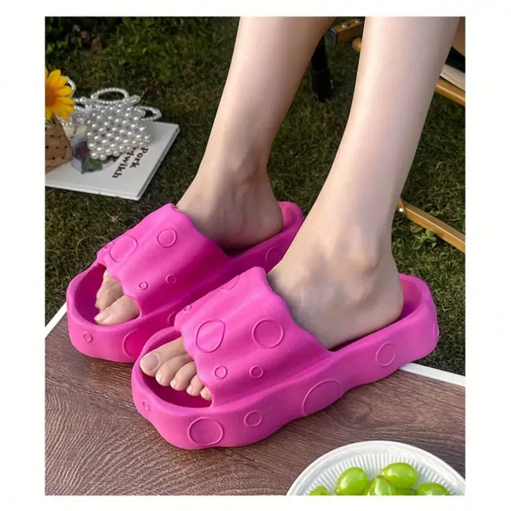 Wholesale breathable trendy custom logo black slide sandal mens sandals summer slippers for women men