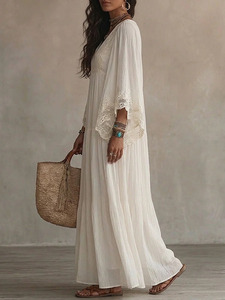 Robe longue élégante Joydressing blanche à col en V profond, avec dentelle et manches cloche, style bohème fluide pour la plage – Vente en gros, fournisseur personnalisé - Product Image 2