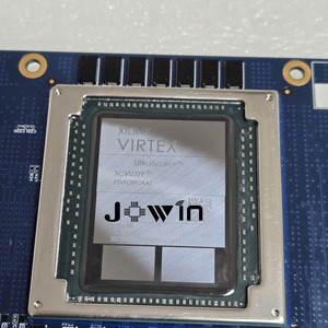 XCVU37P-3FSVH2892E SXM2 Virtex <span class=keywords><strong>Ultrascale</strong></span> XCVU37P FSVH2892AAZ paragonabile a SXM2 a pci-e - Product Image 4