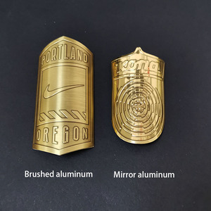 Calcomanía de oro vintage con impresión personalizada, etiqueta adhesiva de metal de aluminio en relieve <span class=keywords><strong>para</strong></span> bicicleta/insignia de tubo de cabeza de Scooter - Product Image 4