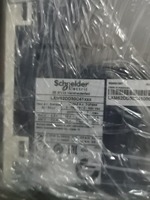 Controlador PLC Industrial FB LXM52DD30C41000 con Comunicación RS485, Control Industrial y Programación PLC, 32 Puntos de Entrada/Salida
