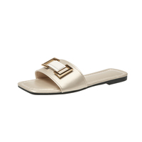 Chaussures pantoufles avec boucle en chaîne métallique dorée pour femmes sandales plates d'extérieur pour la plage sandales confortables et douces pour femmes et dames