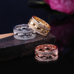 Anello Unisex Color Oro Scintillante, Gioiello Classico di Moda, Vendita all'Ingrosso - Product Image 3