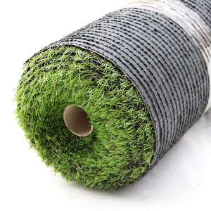 Gazon artificiel 10cm-30cm Haute densité Polyéthylène vert Installation facile Tapis de pelouse extérieurs - Product Image 2