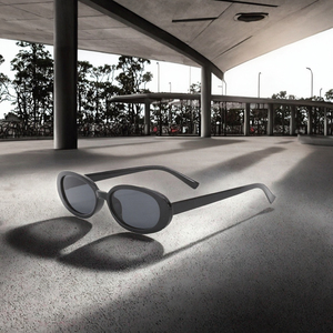 Occhiali da Sole Sportivi Antivento 2025 Viper, Protezione UV400 per Uomo, Cinturino Regolabile, Custodia Personalizzata - Product Image 5