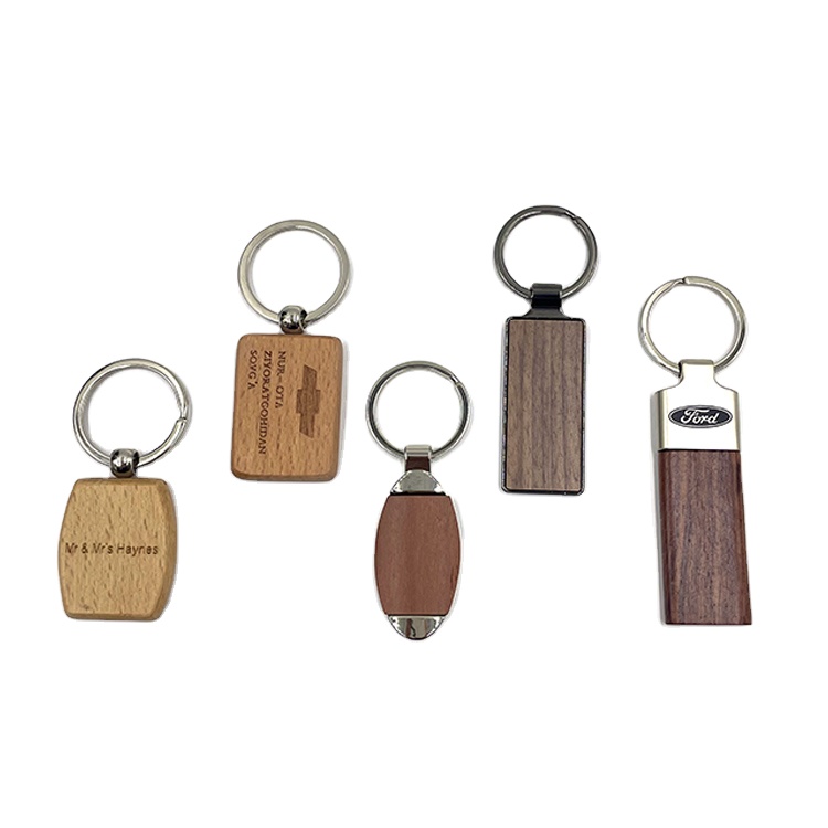 Оптовая продажа, популярный автомобильный брелок, индивидуальный дизайн, деревянный брелок для ключей с напечатанным именем и гравировкой