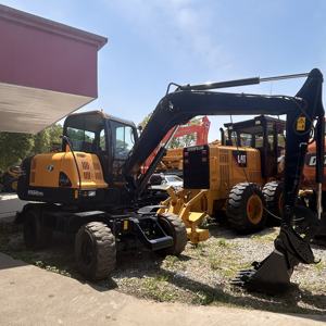 Excavadora de cadenas Hyundai HX60pro usada de 6 toneladas, modelo 2023, controlada por PLC, probada e inspeccionada, con motor, caja de cambios, bomba y cojinetes, en venta. - Product Image 6