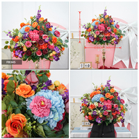 Boule de fleurs décorative pour mariage avec support, blanc et rouge, centre de table, chemin de table avec guirlande florale - Grande Vente
