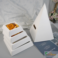 Boîte pyramidale personnalisée pour partager des gâteaux, des desserts, des plateaux de dégustation, des boîtes à friandises pyramidales, nouveau design à emporter, boîte de restauration en forme de pyramide