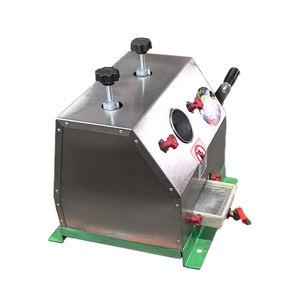 2024 <span class=keywords><strong>extracteur</strong></span> <span class=keywords><strong>de</strong></span> <span class=keywords><strong>jus</strong></span> <span class=keywords><strong>de</strong></span> canne à sucre manuel <span class=keywords><strong>professionnel</strong></span> en acier inoxydable <span class=keywords><strong>grande</strong></span> <span class=keywords><strong>capacité</strong></span> 50 kg/h haute efficacité - Product Image 3