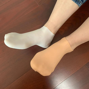 Nouvelles chaussettes de soin des pieds en gel de silicone, exfoliantes, anti-fissures, hydratantes, chaussettes de spa pour femmes - Product Image 4