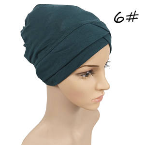 New Spot India Baotou Turban pour femme <span class=keywords><strong>Hijab</strong></span> croisé à quatre couches Chapeau de nuit <span class=keywords><strong>avec</strong></span> matériau en polyester pour une utilisation en extérieur pour les musulmans - Product Image 5