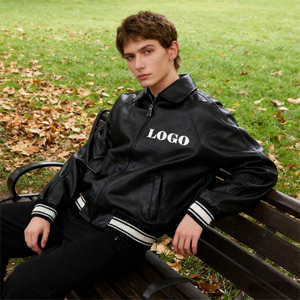 Nuova Collezione: <span class=keywords><strong>Giacca</strong></span> Bomber <span class=keywords><strong>Oversize</strong></span> in <span class=keywords><strong>Pelle</strong></span> PU per <span class=keywords><strong>Uomo</strong></span>, <span class=keywords><strong>Giacca</strong></span> Varsity con Zip Personalizzata per l'Autunno, Servizio OEM - Product Image 3