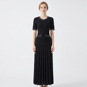 Abiti da Donna all'Ingrosso di Alta Qualità, <span class=keywords><strong>Vestito</strong></span> <span class=keywords><strong>Corto</strong></span> con Perline, <span class=keywords><strong>Maniche</strong></span> Corte, Lavorato a Maglia, Elegante, Aderente, Plissettato, <span class=keywords><strong>Nero</strong></span> - Product Image 1