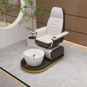 Poltrona Pedicure di Lusso Moderna ed Elegante con Rotazione e Poggiapiedi, Comoda in Pelle per Bagno e Centro Estetico - Product Image 2