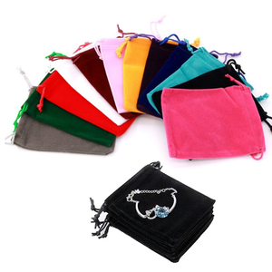 Pochette à cordon en velours multi-tailles pour bijoux, résistante à la décoloration et à la poussière, pochette de rangement pour cosmétiques, vente en gros - Product Image 3