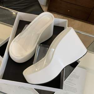 Nuovi Sandali con Zeppa TKA alla Moda, Aumentano l'Altezza, con Suola Spessa Trasparente, Piattaforma 2024 - Product Image 4