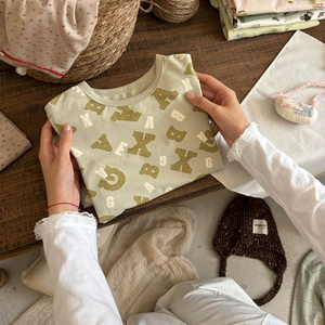 Invierno niños niñas ropa de casa sólida niños suave alto elástico <span class=keywords><strong>pijamas</strong></span> cómodos niña ropa de dormir <span class=keywords><strong>pijamas</strong></span> otoño niña ropa de dormir - Product Image 1