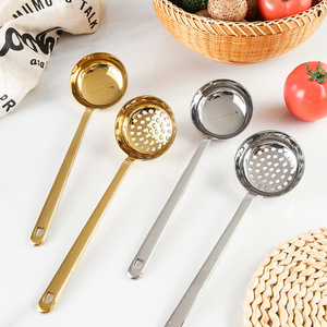 Cucharón para sopa de acero inoxidable 304 de Jinhui Industrial con colador, mango largo, profundo y grueso, para cocinar en la cocina. - Product Image 2