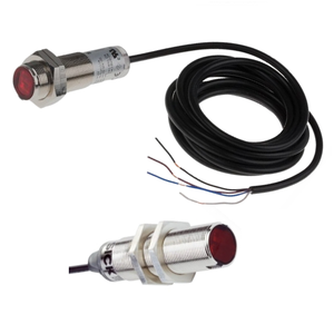 Industrial Photoelectric Sensor GRTE18S-P236X Featuring Compact Design for Space-Constrained Applications - Product Image 3