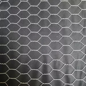 Chất lượng cao gia cầm Dây Lục giác hàng rào dây sắt mạ kẽm lưới lục giác gà để bảo vệ trang trại - Product Image 1