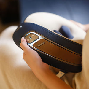 Oreiller de voyage en cuir de luxe en forme de U pour adultes étudiants Portable vertèbres cervicales cou épaule masseur confortable - Product Image 3