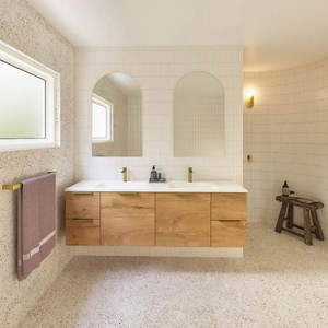 Tocador de almacenamiento inteligente para espacios organizados: mantenga <span class=keywords><strong>todo</strong></span> en su lugar con un tocador de baño elegante y sencillo - Product Image 2