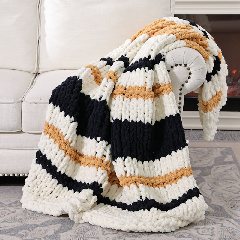 Hand Knitted Blankets Warm and Cozy Throws for All