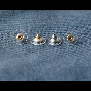 Attaches de boucles d'oreilles rondes en plastique pour la fabrication de boucles d'oreilles J07 AC0031 Moulage par injection - Product Image 2