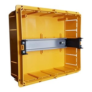 Caja de Distribución Marlanvil de 6 Módulos IP40 con Puerta Ahumada para Uso Interior - Product Image 3