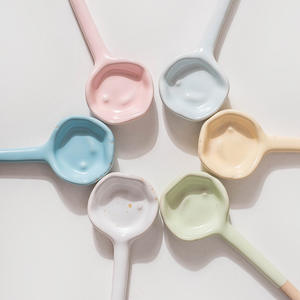 Cuchara de café de cerámica con mango largo, redonda, de color sólido, hecha a mano, de terracota, para mezclar té y café. - Product Image 4