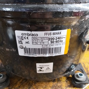 Compresseur de réfrigération Embraco FFUS 80HAK R134a de type piston pour équipements de refroidissement et de chauffage - Product Image 1