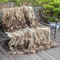 100% fourrure de raton laveur Style européen-américain canapé jeter couverture doux chaud Portable couvre-lit couleur unie canapé couverture pour la maison