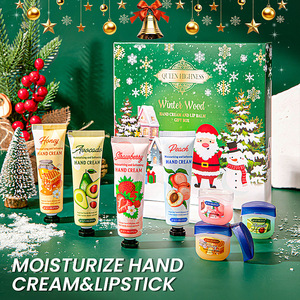 <span class=keywords><strong>Set</strong></span> de Regalo de Navidad de Edición Limitada: <span class=keywords><strong>Color</strong></span> Labial Humectante, Mascarilla Labial y Crema de Manos - Product Image 2