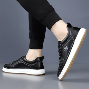 Baskets décontractées blanches pour hommes à lacets, bout rond, tige synthétique, semelle extérieure en caoutchouc, respirantes, chaussures de mode estivales - Product Image 4