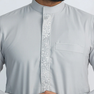 เสื้อโทบผู้ชายคุณภาพสูง ผลิตด้วยมือ ผ้าโพลีเอสเตอร์ สวมใส่สบาย มีหลายขนาดและหลายสี ราคาขายส่ง ย้อมสีพื้น - Product Image 4