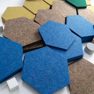 Panel de Fieltro PET con Clasificación de Resistencia al Fuego NRC 0.85, Proveedor de Paneles Acústicos Modulares de 15 mm para Restaurantes, Compra al por Mayor, Precio para Contratistas - Product Image 1