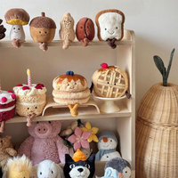 Jellycat Peluches Animaux, Dragon, Ours, Chat, Chien, Plantes, Desserts, Divers Pendentifs et Peluches pour Sacs Bandoulière