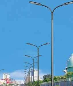เสาไฟโซลาร์ชุบสังกะสีแบบฉีดพ่นทรงแปดเหลี่ยมสำหรับสวนกลางแจ้ง - Product Image 1