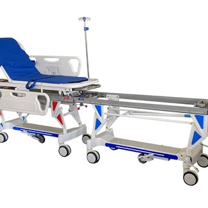 เตียงเคลื่อนย้ายผู้ป่วยเอนกประสงค์ Kerry Medical Transport Bed รุ่น KR005 พร้อมราวแขวนน้ำเกลือ สำหรับใช้ในโรงพยาบาล - Product Image 2